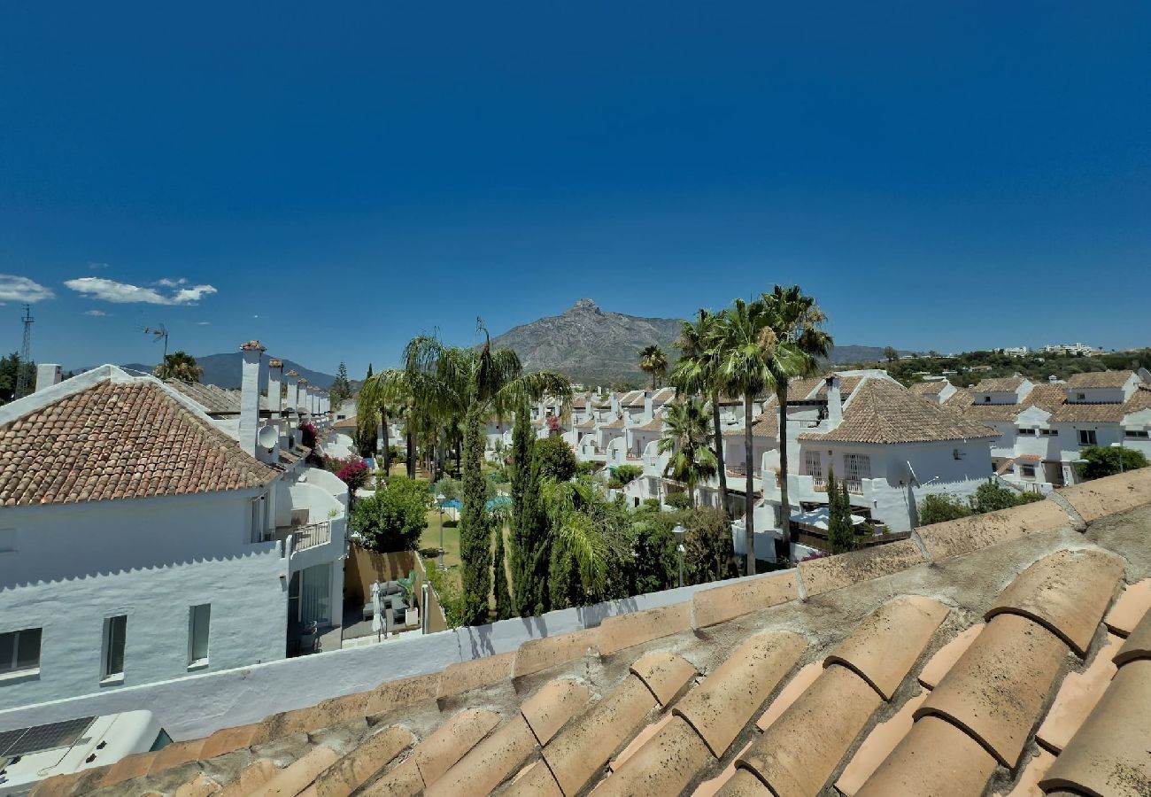 Casa adosada en Marbella - Adosada de Esquina junto al Golf en Marbella. 