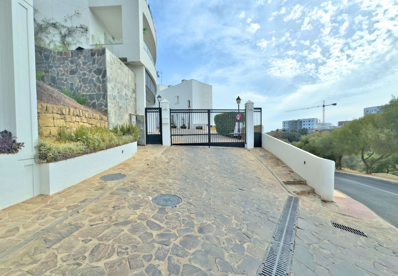Apartamento en Marbella - Espectacular Apartamento Vacacional en Pueblo de Los Monteros, Marbella 🌅⛰️