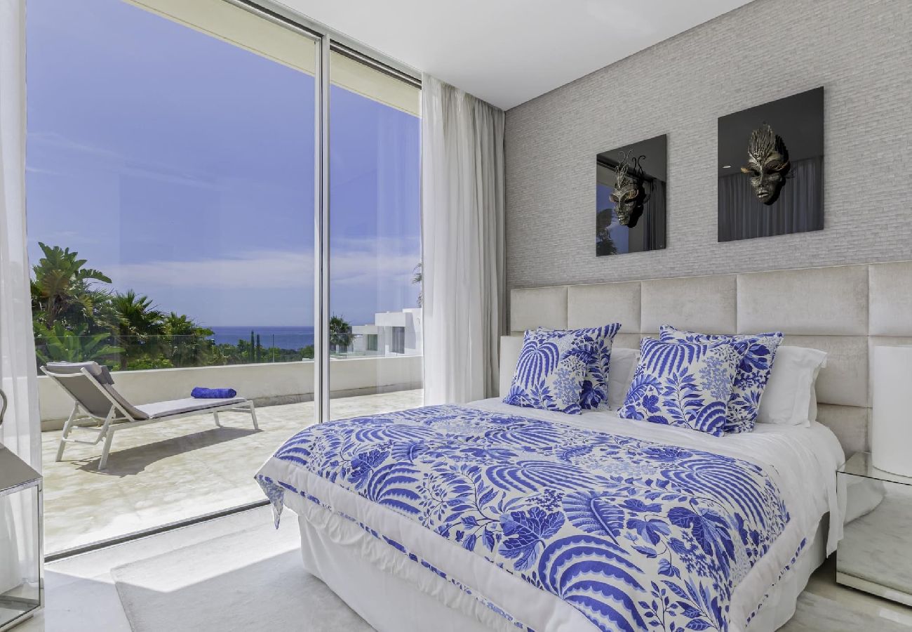 Casa en Marbella - Villa de diseño con vistas al mar en Marbella 