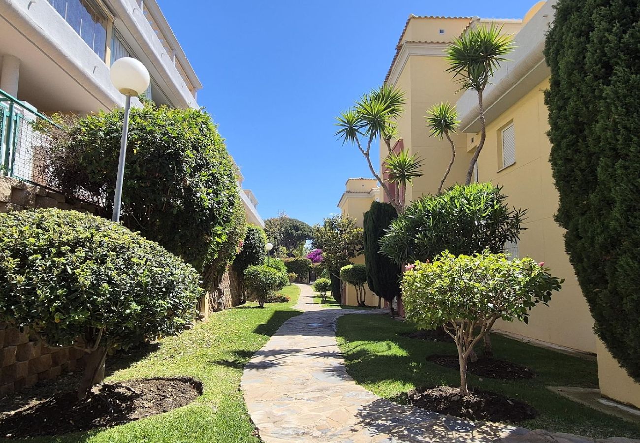 Apartamento en Marbella - Estupendo Apartamento Vacacional en Las Mimosas Golf