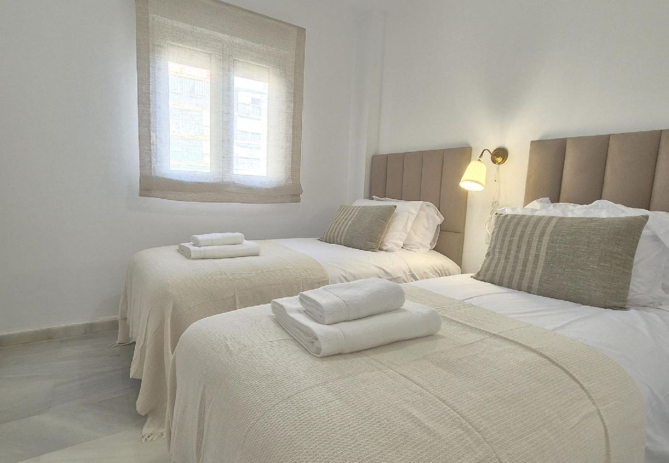 Apartamento en Mijas Costa - Moderno Apartamento en Mi Capricho, Calahonda.