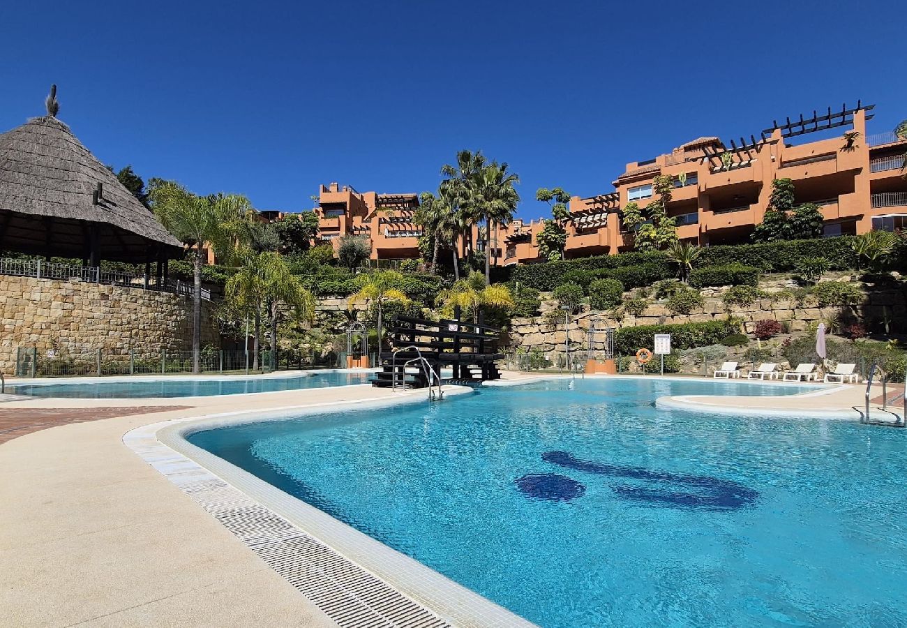 Ferienwohnung in Marbella - Apartamento en La Cerquilla, Nueva Andalucia 