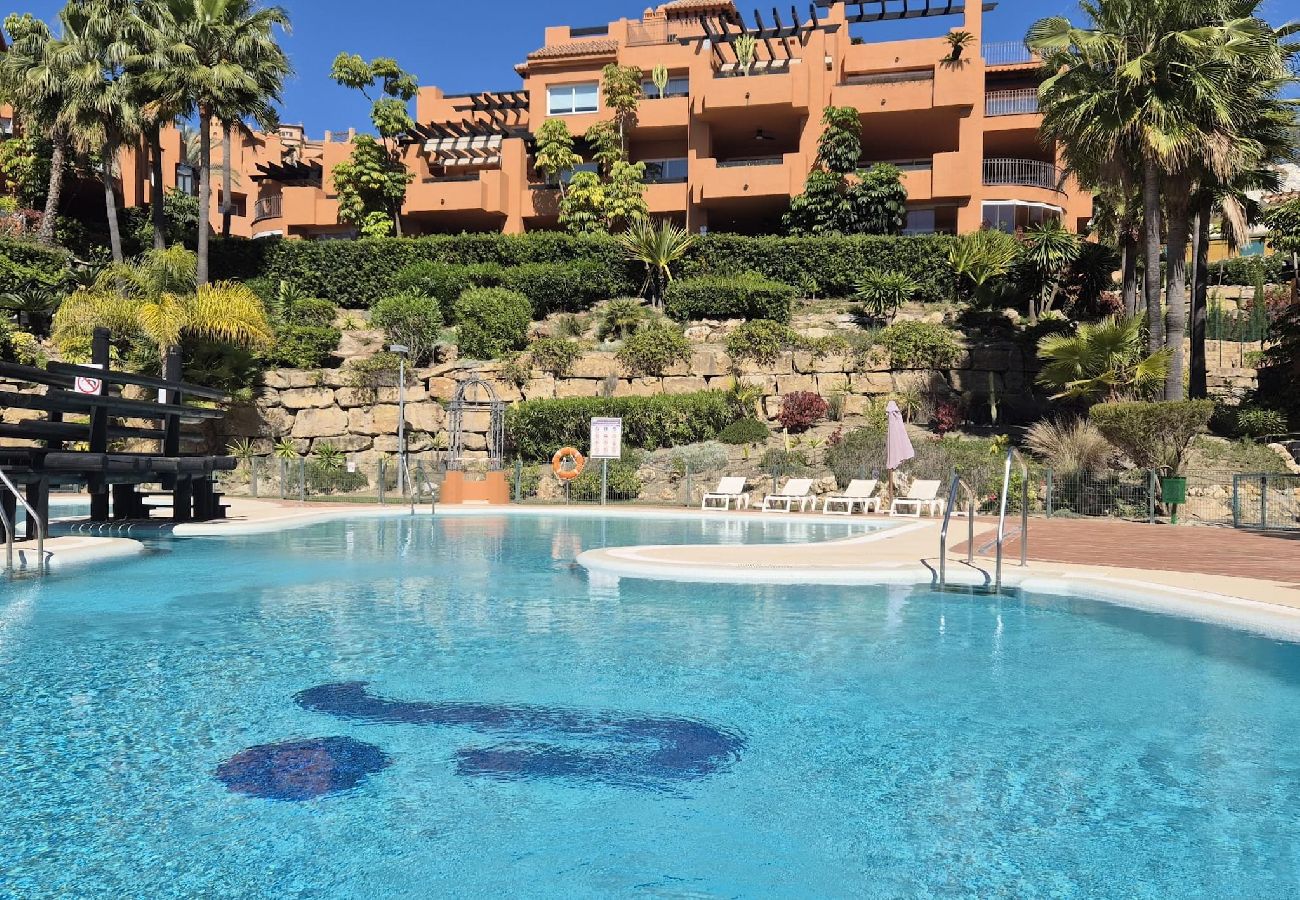 Ferienwohnung in Marbella - Apartamento en La Cerquilla, Nueva Andalucia 