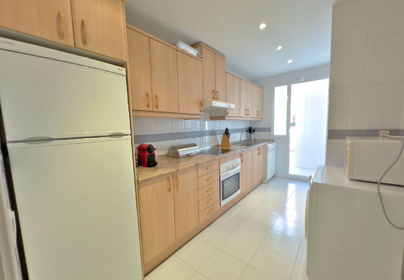 Ferienwohnung in Marbella - Moderno Apartamento cerca de Puerto Banús-Playa. 