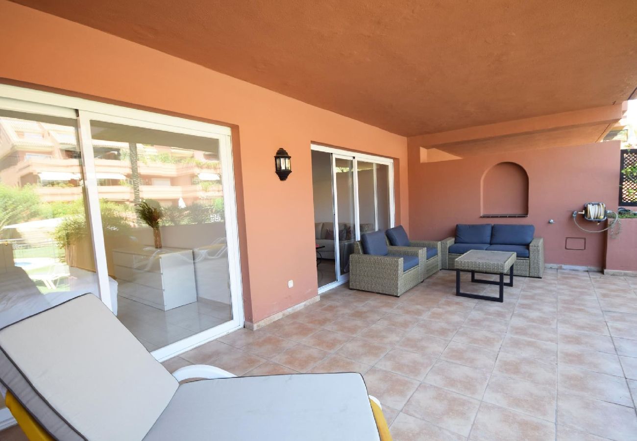 Ferienwohnung in Marbella - Apartamento planta baja Puerto Banus 