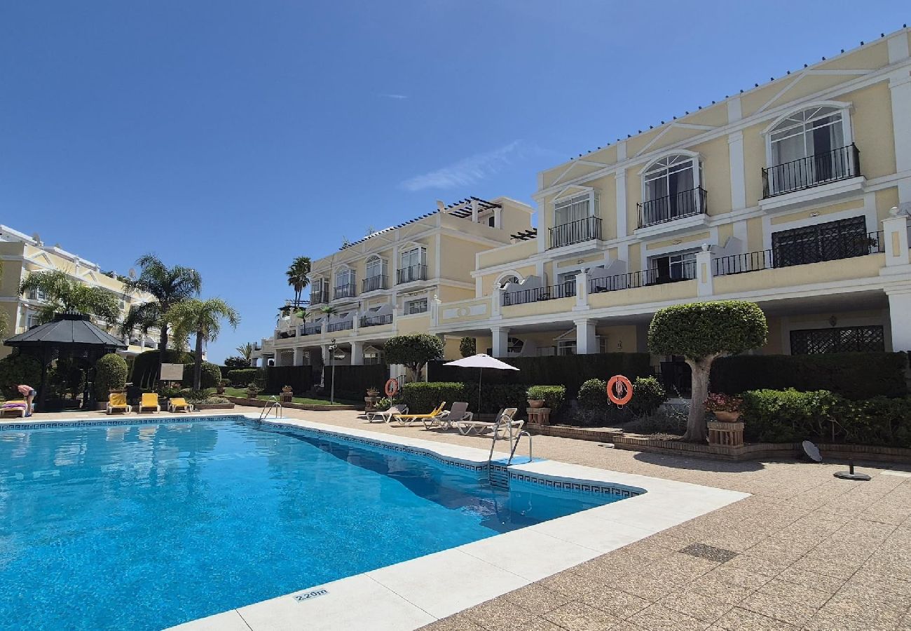 Ferienwohnung in Marbella - Apartamento en Aloha Nueva Andalucía 