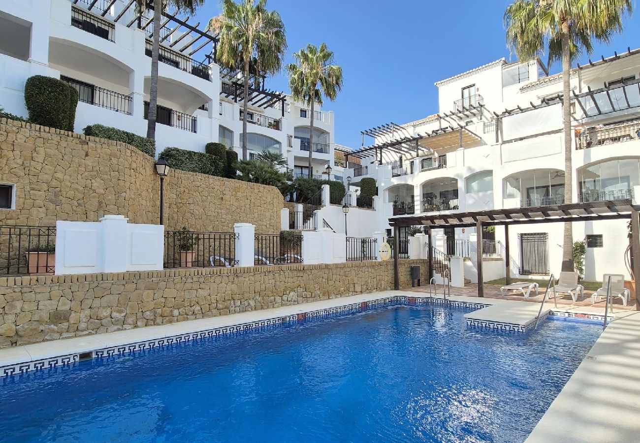 Ferienwohnung in Marbella - Apartamento en Altos de los Monteros 