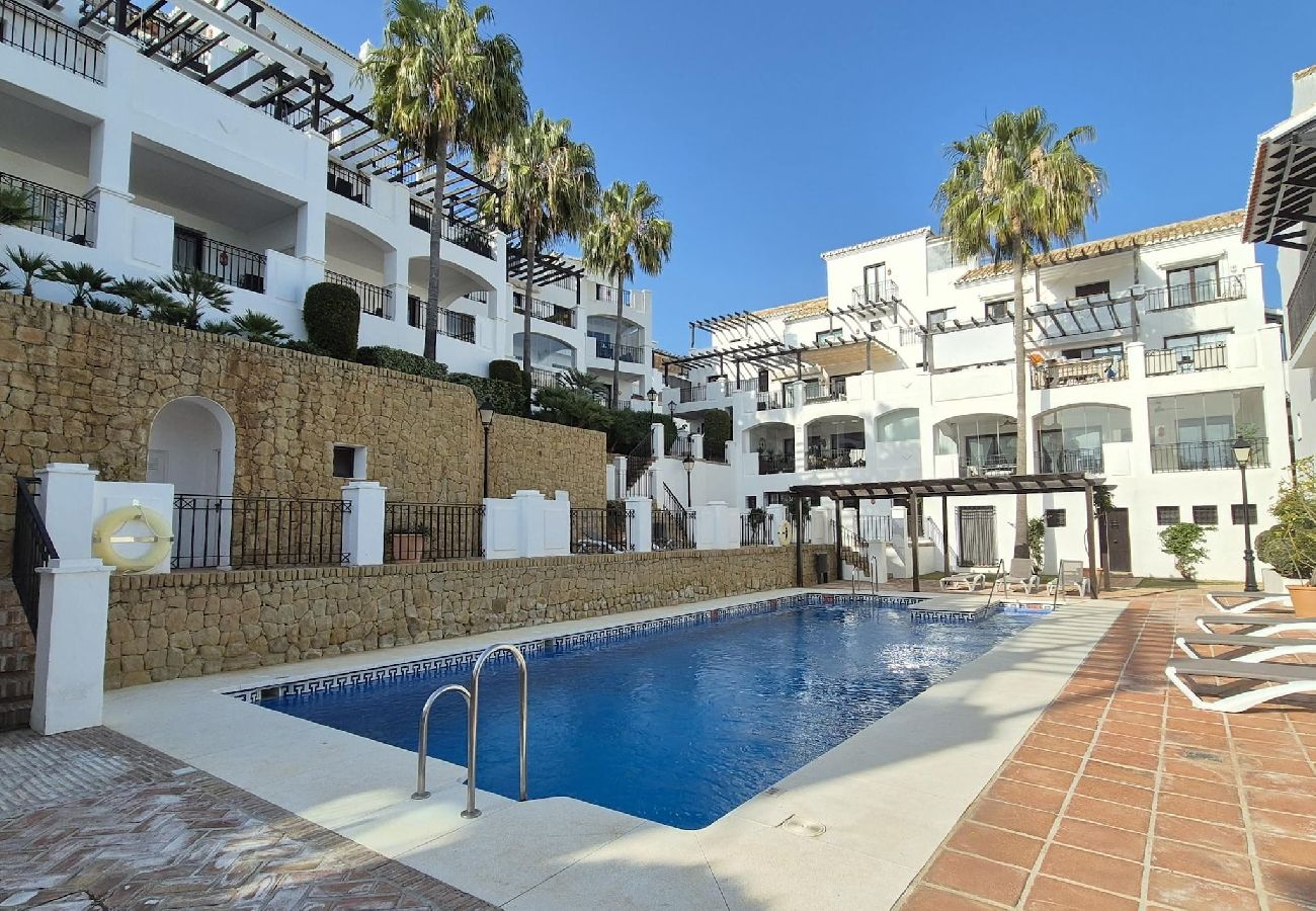 Ferienwohnung in Marbella - Apartamento en Altos de los Monteros 