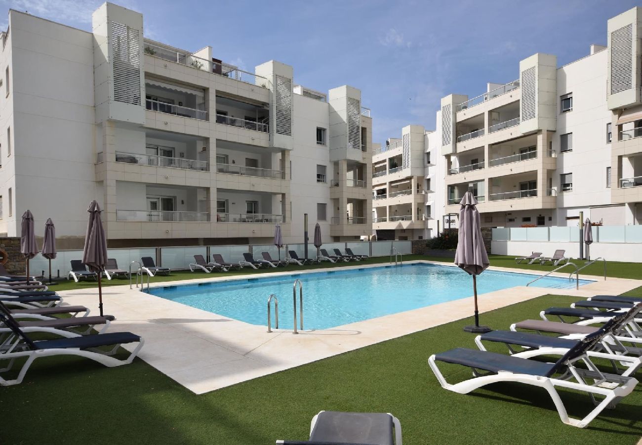 Ferienwohnung in Marbella - Apartamento en San Pedro lado playa 