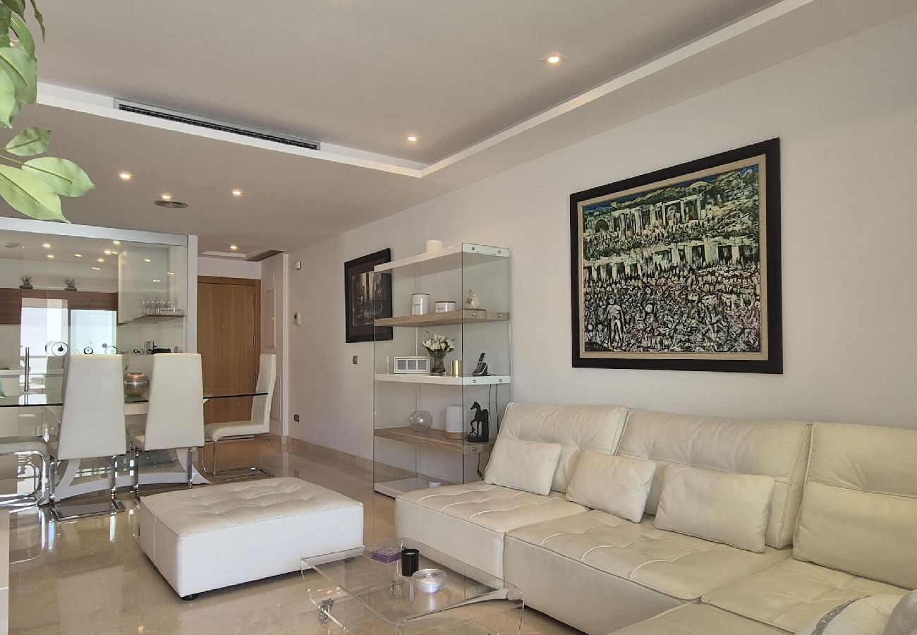 Ferienwohnung in Marbella - Apartamento en San Pedro lado playa 