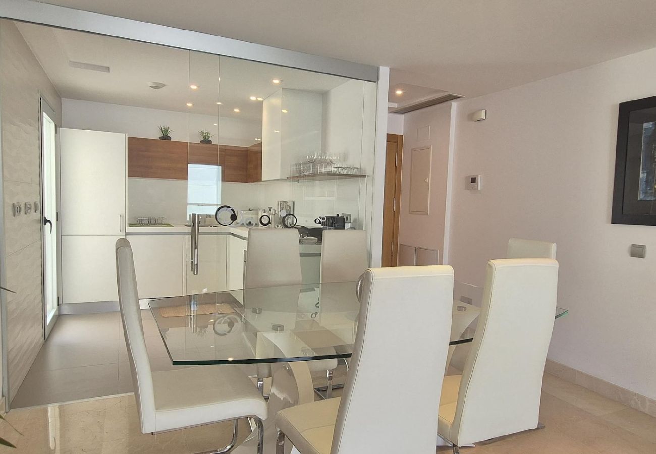 Ferienwohnung in Marbella - Apartamento en San Pedro lado playa 