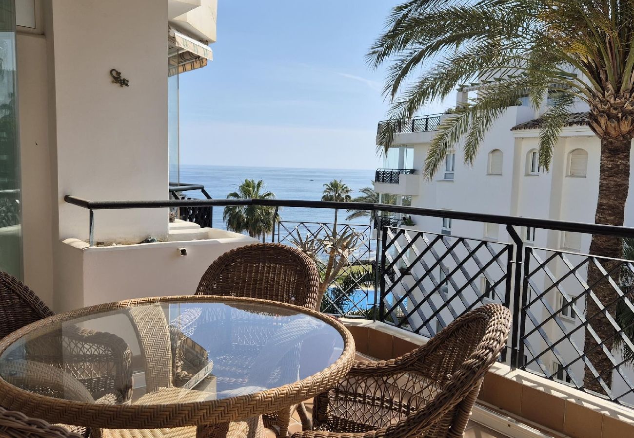 Ferienwohnung in Mijas - Moderno Apartamento en Mi Capricho, Calahonda.