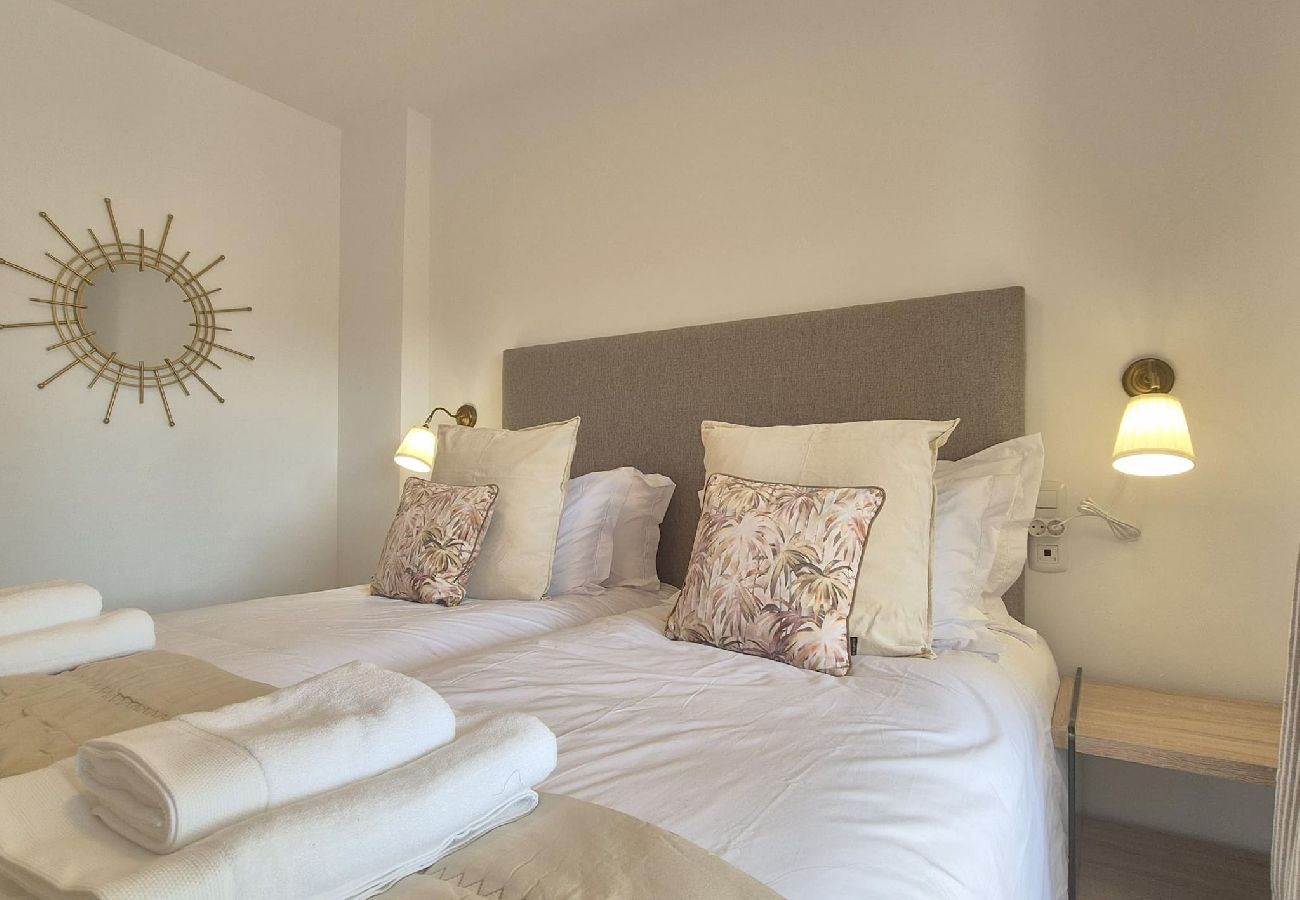 Ferienwohnung in Mijas - Moderno Apartamento en Mi Capricho, Calahonda.