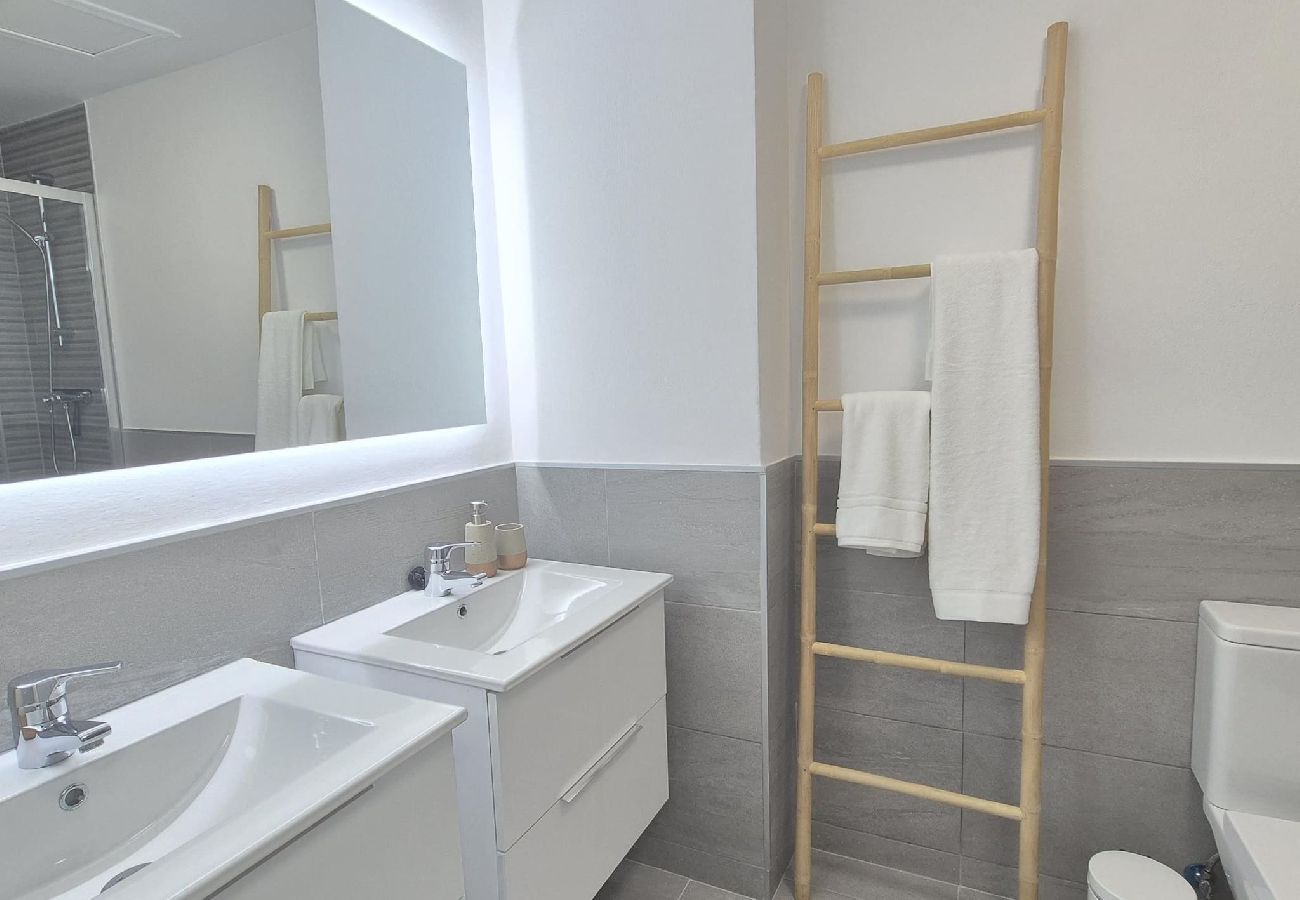 Ferienwohnung in Mijas - Moderno Apartamento en Mi Capricho, Calahonda.