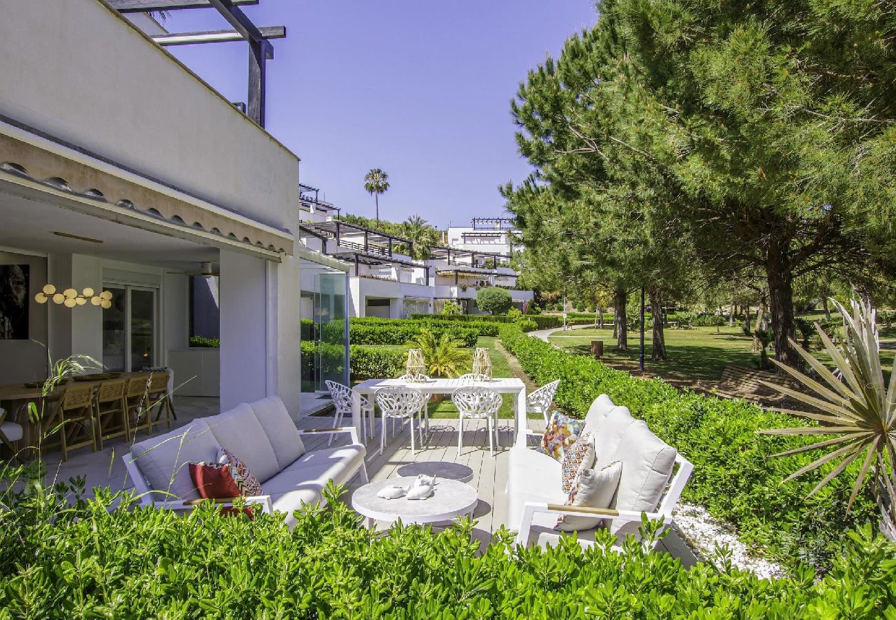 Townhouse in Marbella - semi-detached house in Santa Clara Golf 