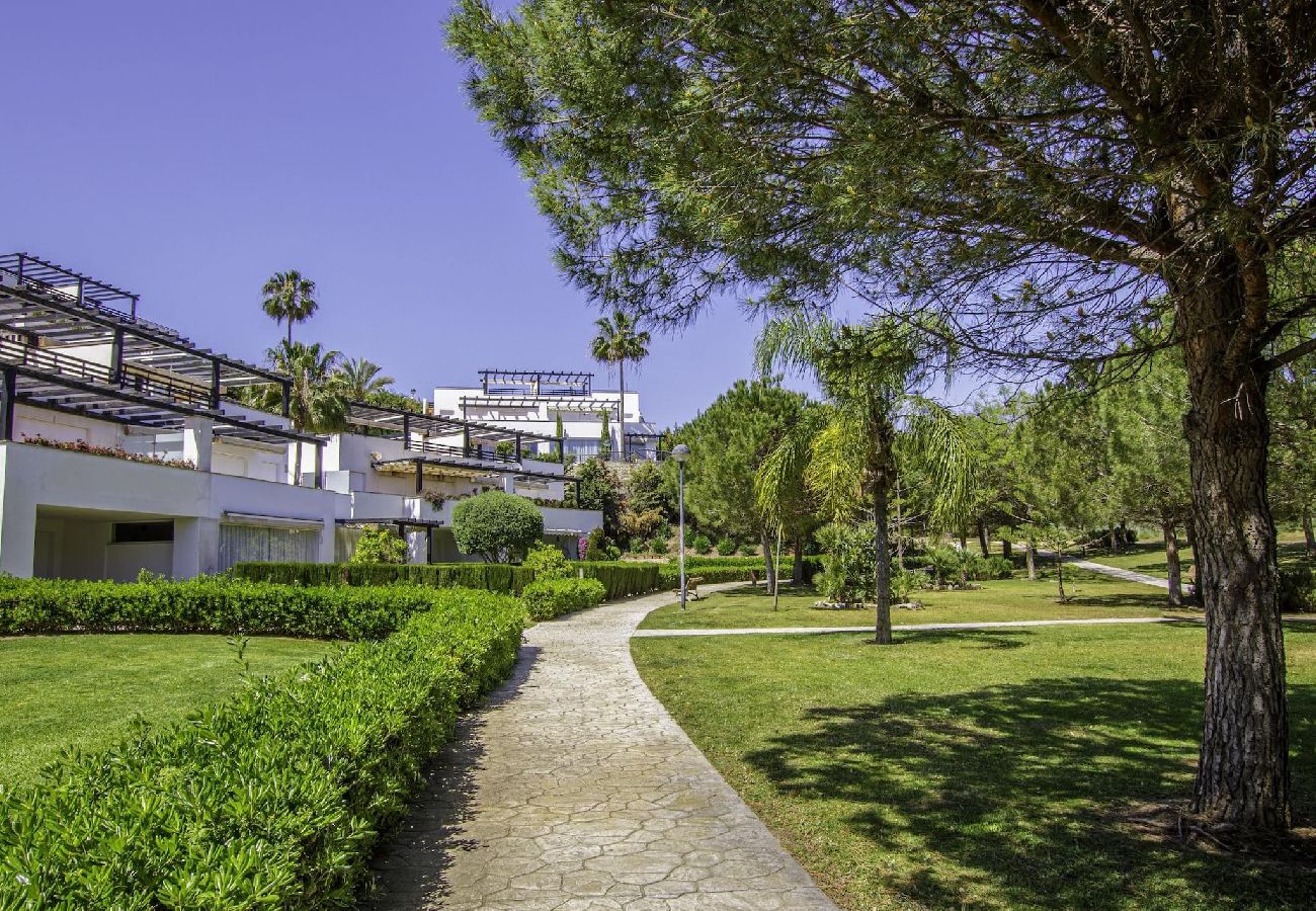 Townhouse in Marbella - semi-detached house in Santa Clara Golf 