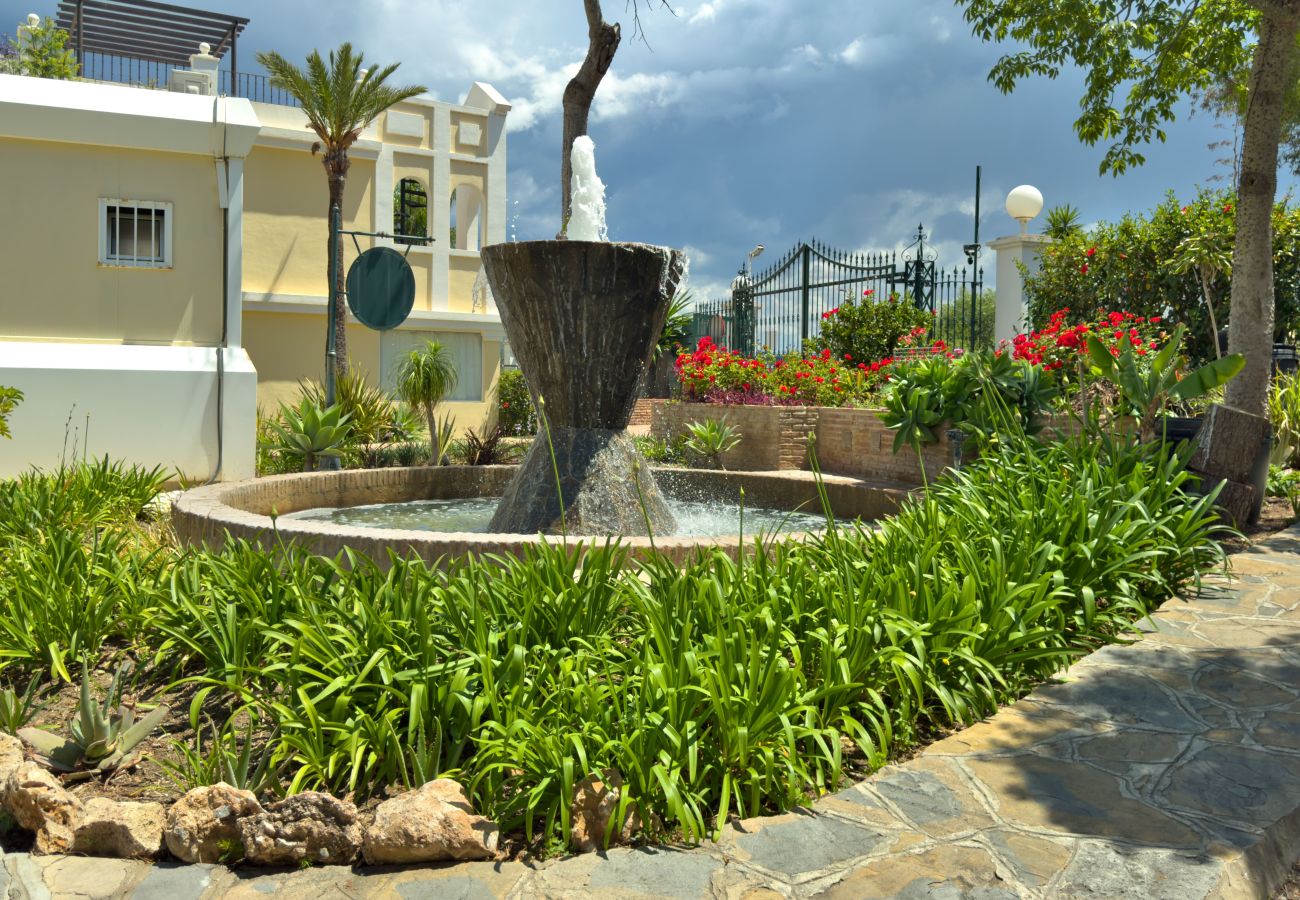 Apartment in Marbella - Dream Getaway in Aloha Garden, Marbella