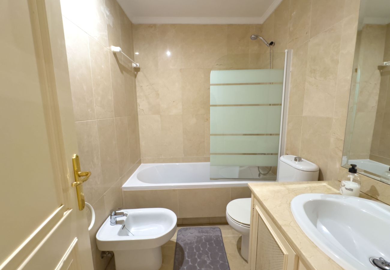Apartment in Marbella - Dream Getaway in Aloha Garden, Marbella