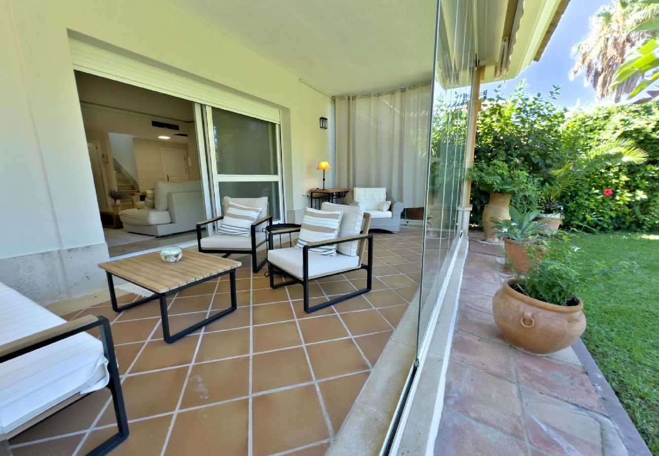 Townhouse in Marbella - Exclusive Luxury Townhouse in Santa Clara Golf .