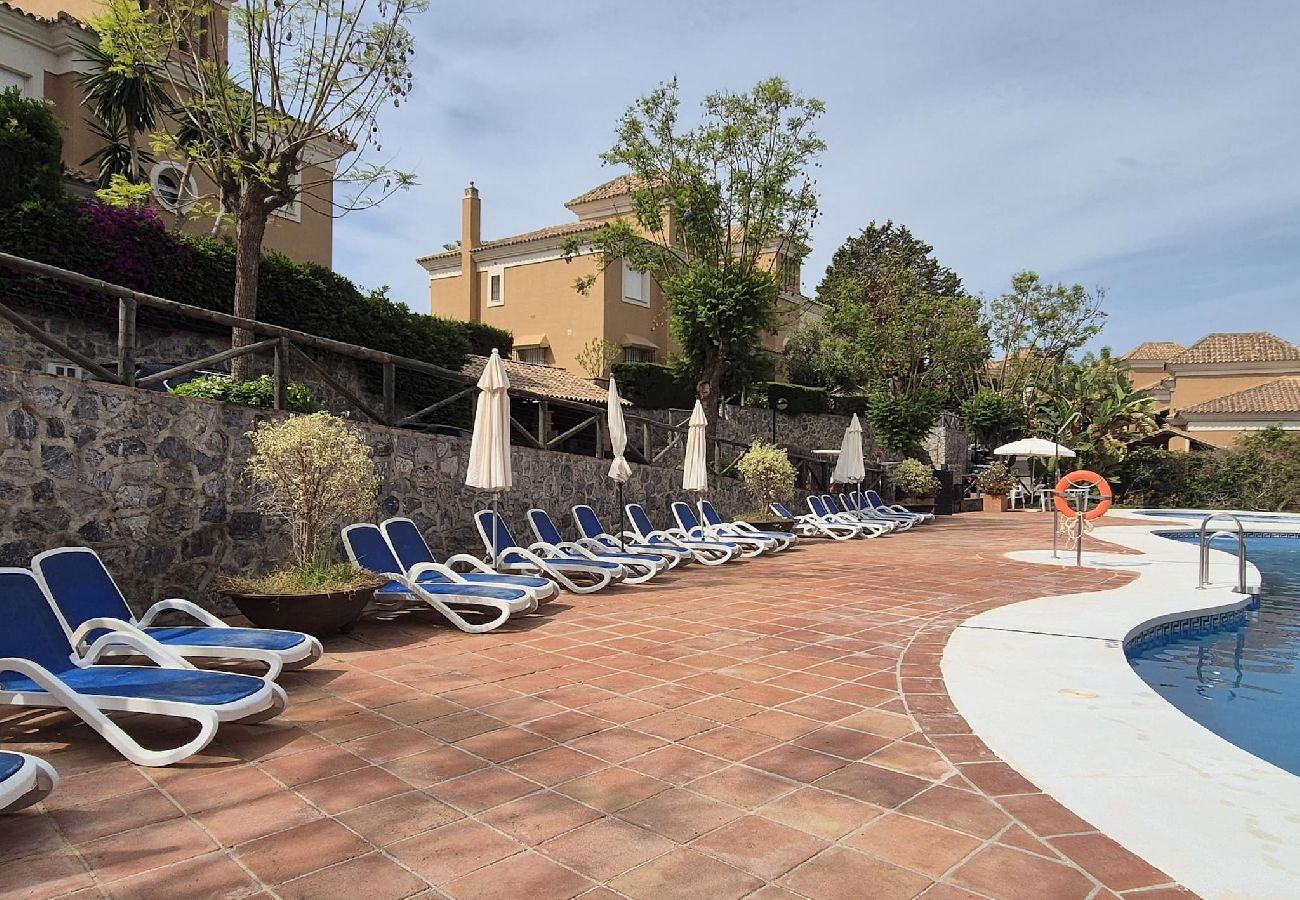 Townhouse in Marbella - Exclusive Luxury Townhouse in Santa Clara Golf .