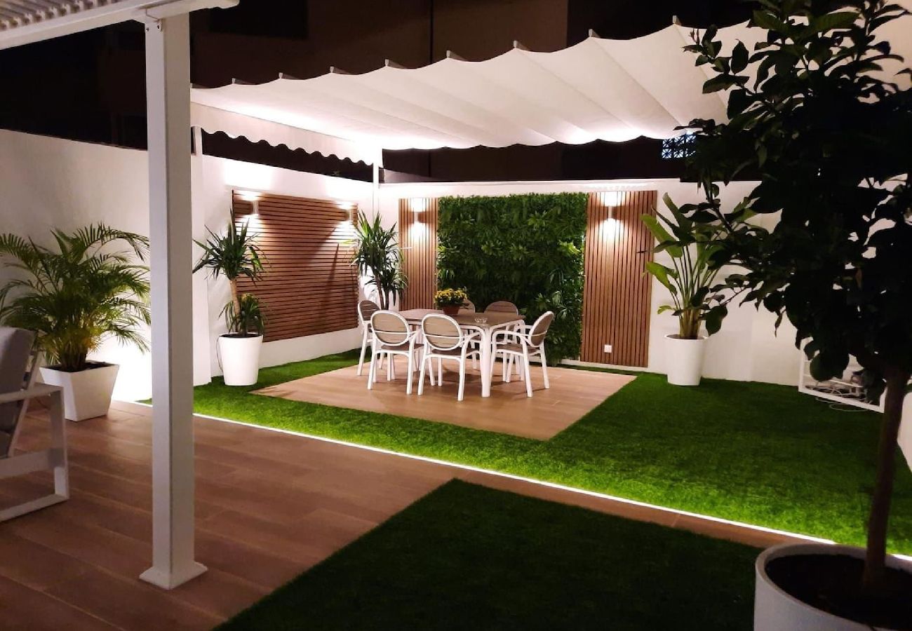 Apartment in Marbella - Ground Floor Garden Apartment in Marbella Centre