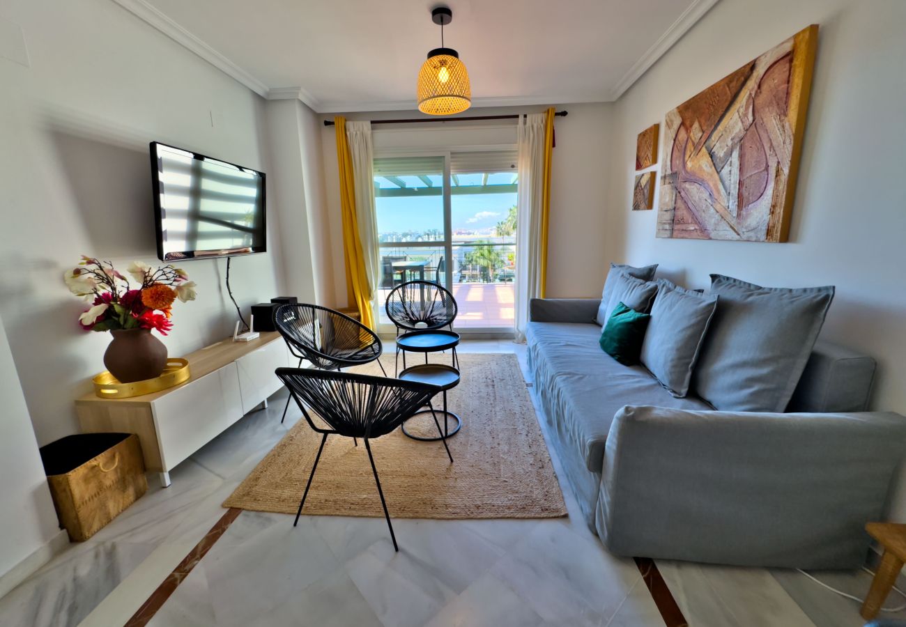 Apartment in Marbella - Lorcrimar 2F. Modern Holiday Apartment in Banus.