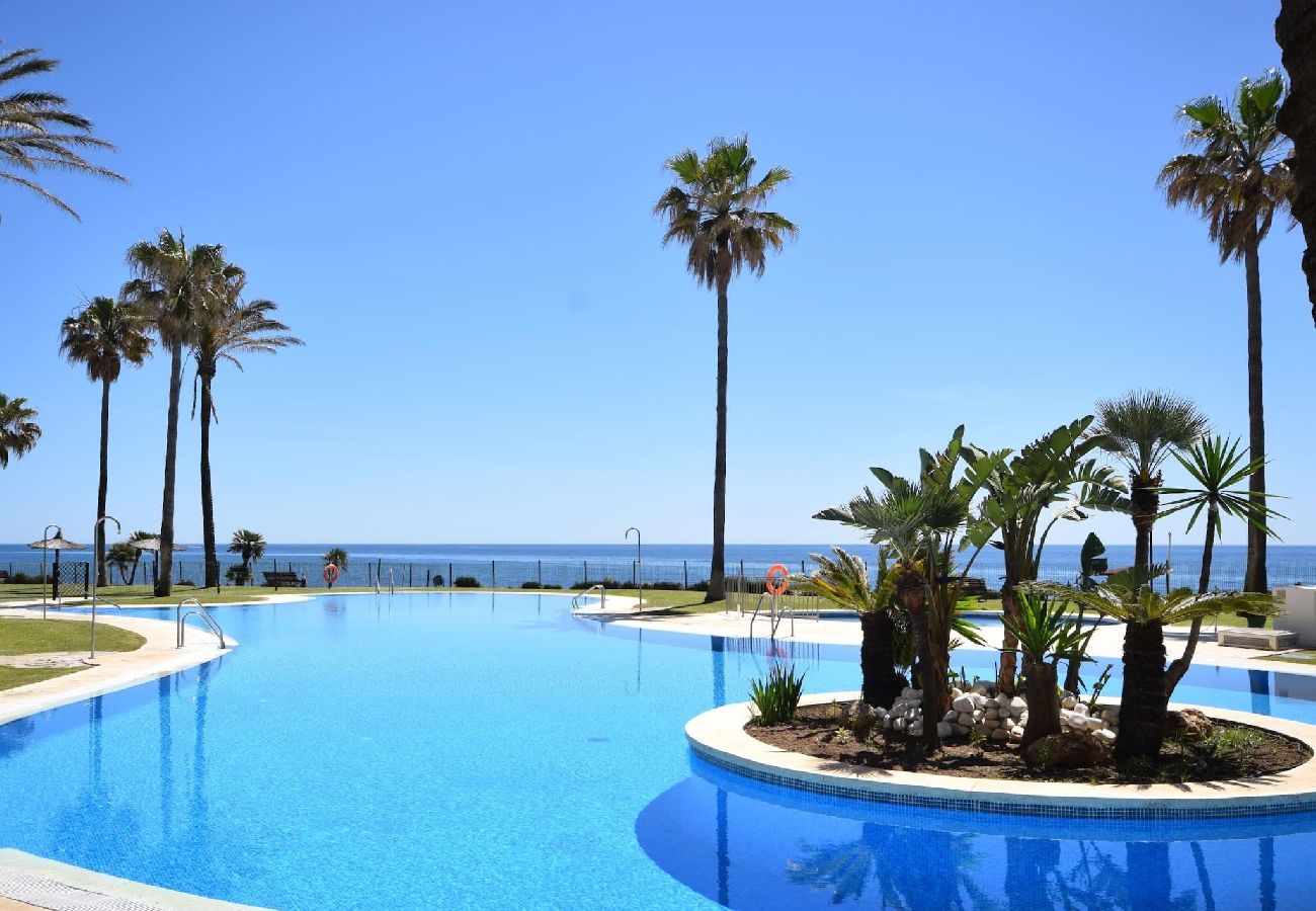 Apartment in Mijas Costa - Stunning Apartment in Mi Capricho, Calahonda.