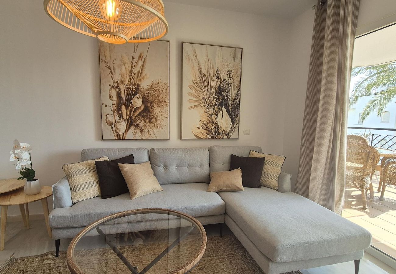 Apartment in Mijas Costa - Stunning Apartment in Mi Capricho, Calahonda.