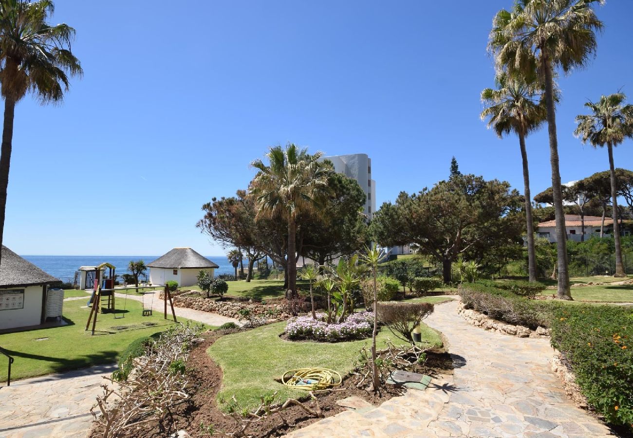 Apartment in Mijas Costa - Stunning Apartment in Mi Capricho, Calahonda.