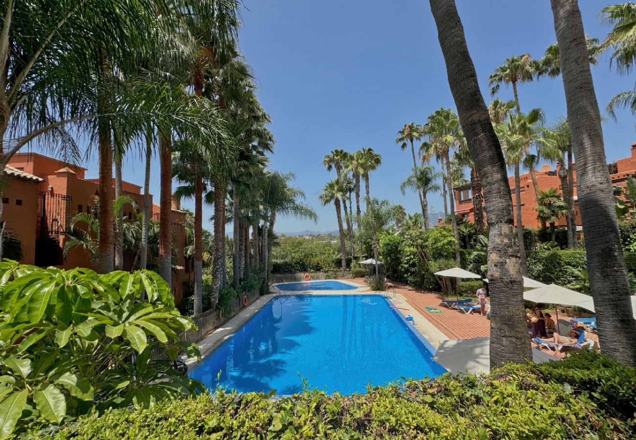 Townhouse in Marbella - Luxury Townhouse on Marbella's Golden Mile 