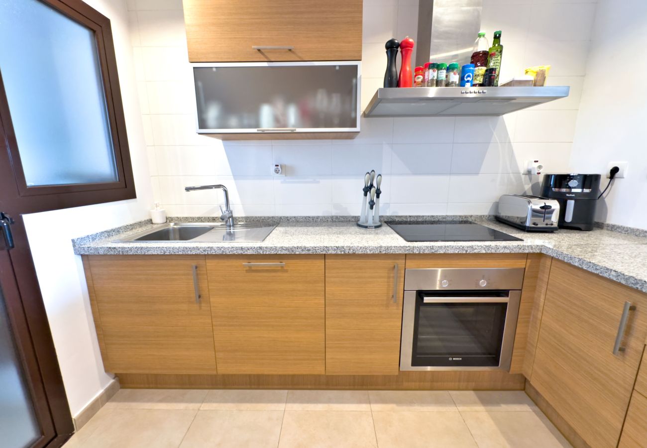 Appartement à Marbella - 🏡 Superbe Appartement de Vacances à Pueblo de Los Monteros, Marbella 🌅⛰️