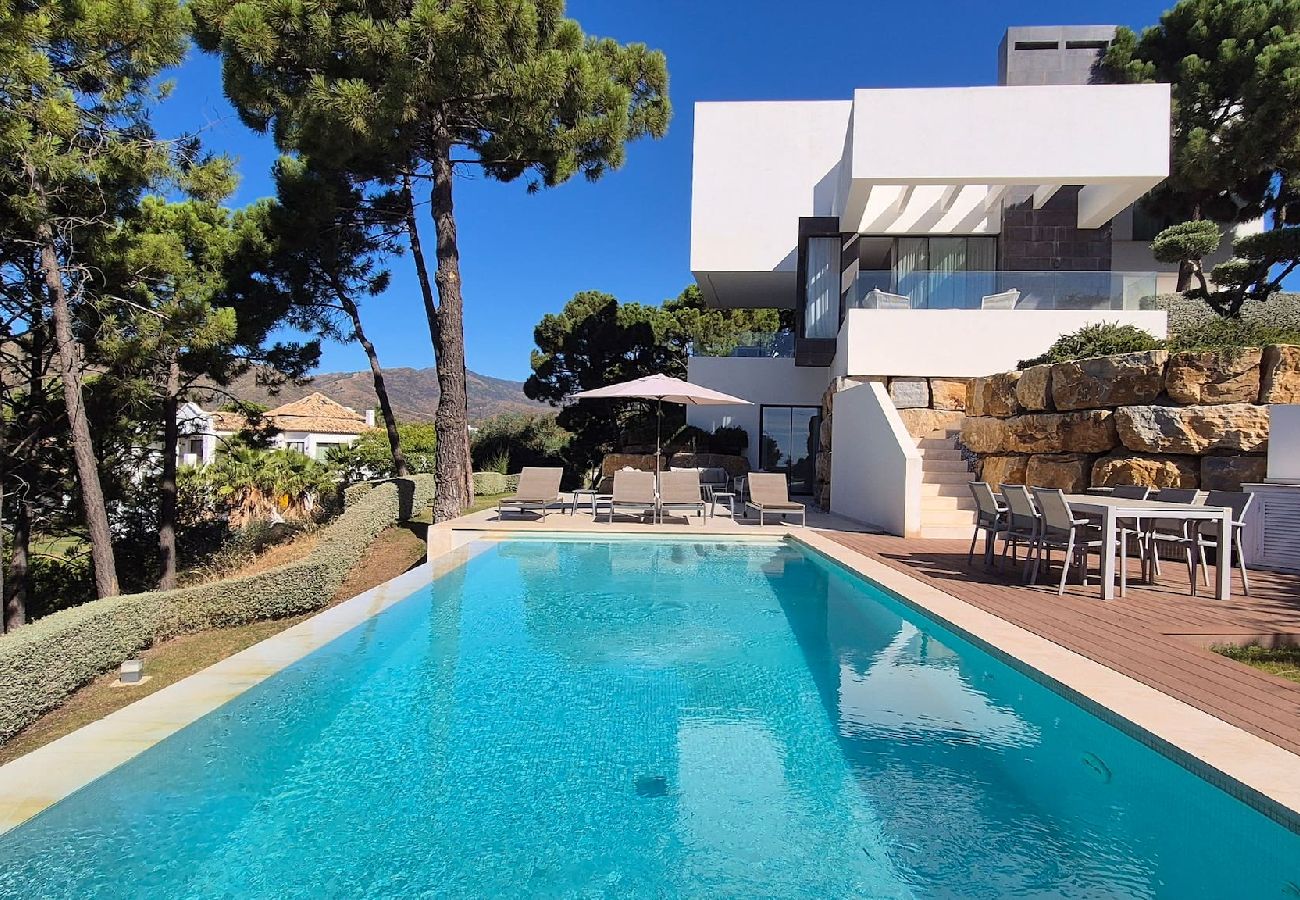 Maison à Benahavís - Villa Eagle:Exclusivité, Modernité et Luxe à Louer 