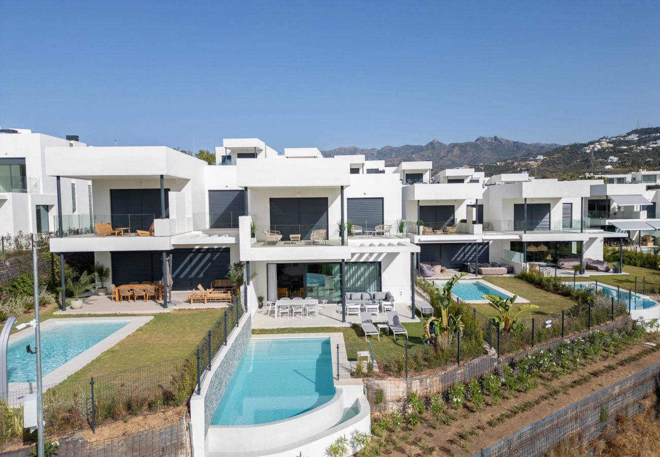 Villa à Marbella - Villa de Luxe à Santa Clara Golf, Marbella 